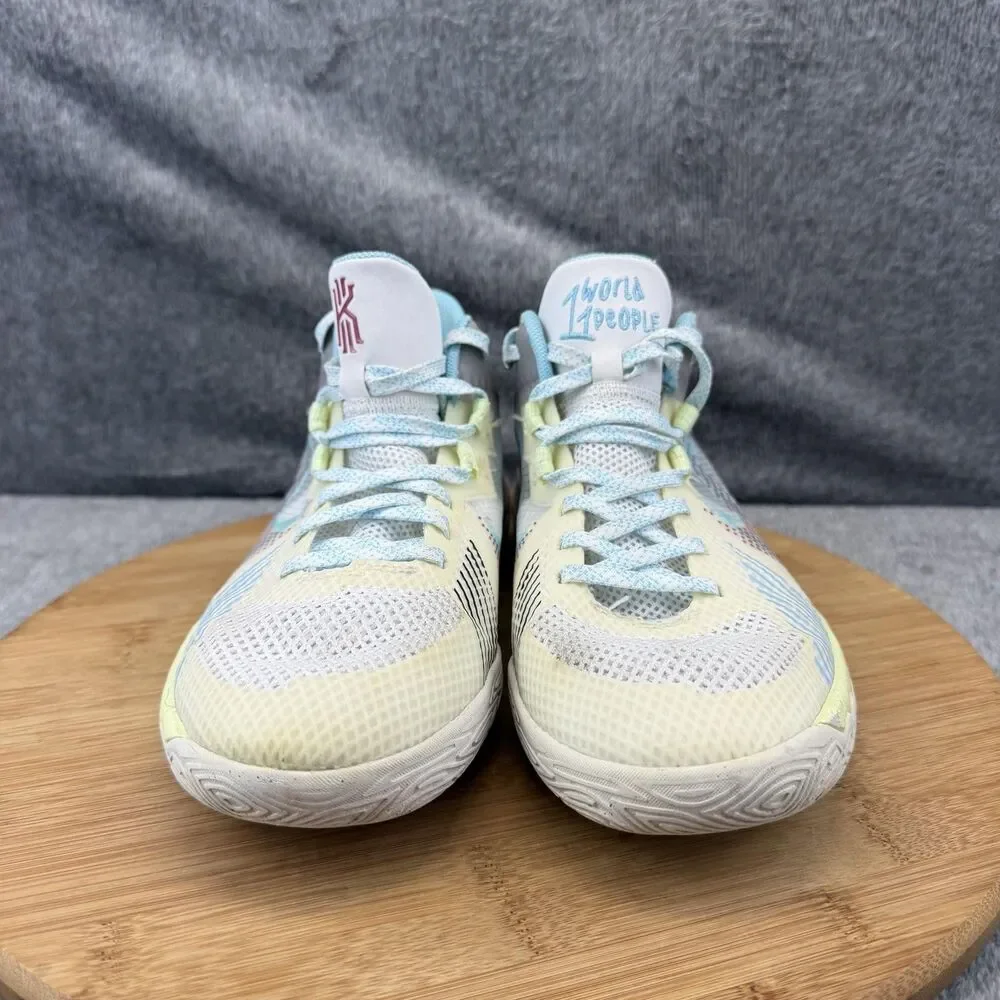 Nike Kyrie Shoes Boys Size 5 White Blue Basketball Sneakers Youth DD0340-102